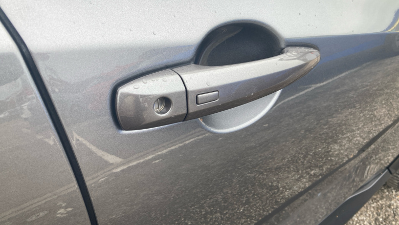 Nissan Juke 1.0 DiG-T 114 N-Connecta 5dr Petrol Hatchback